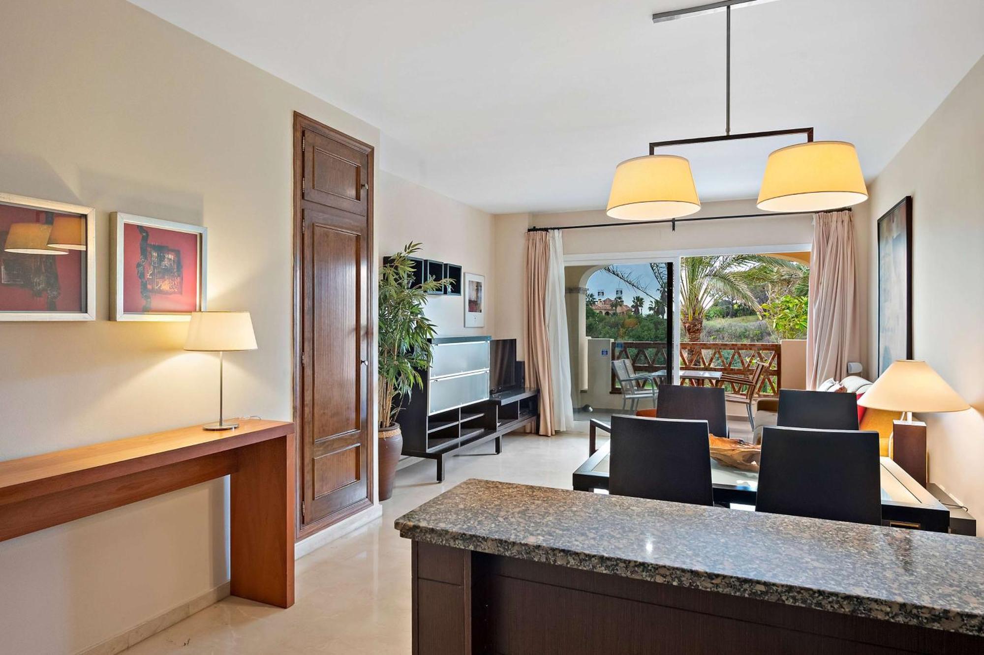 Premium Plus One Bedroom Suite,1638549256:JPEG